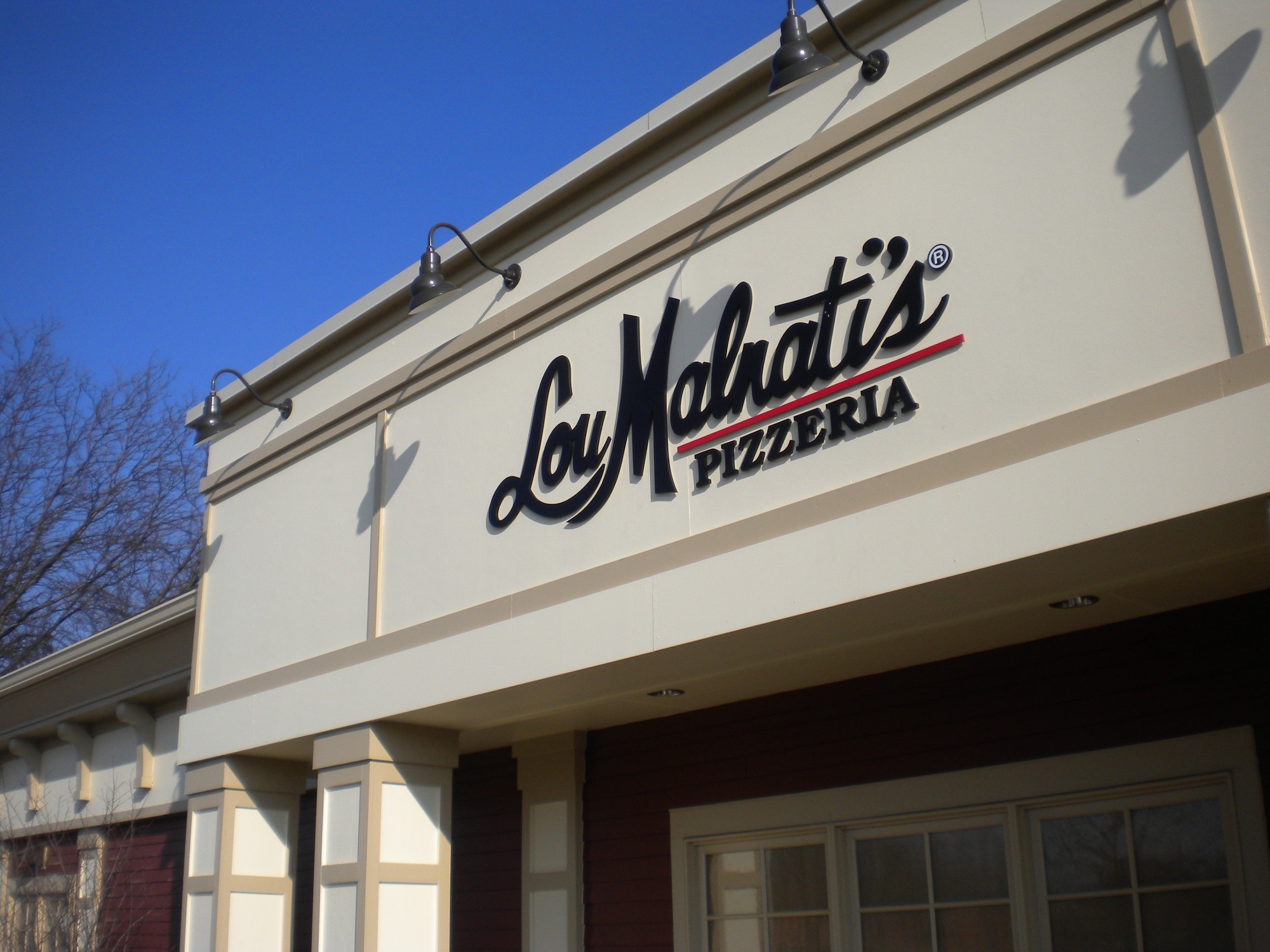 Lou Malnati’s Pizzeria Schaumburg Studio 222 ArchitectsStudio 222